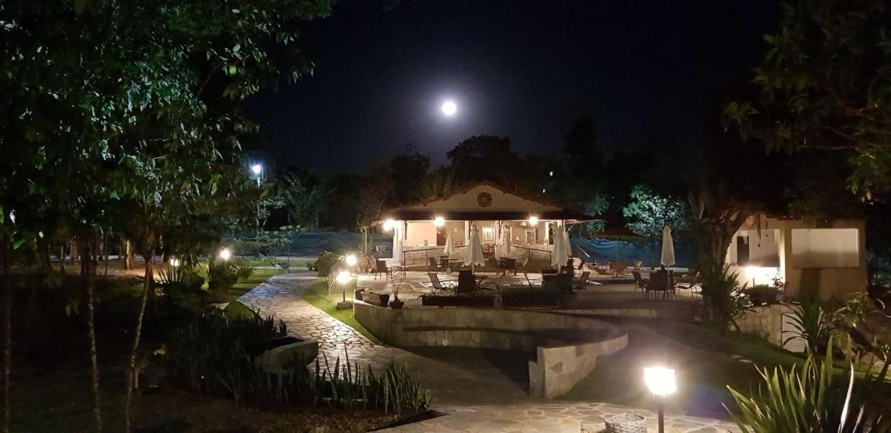 Hotel Orla Morada Do Sol Pirenópolis Zewnętrze zdjęcie